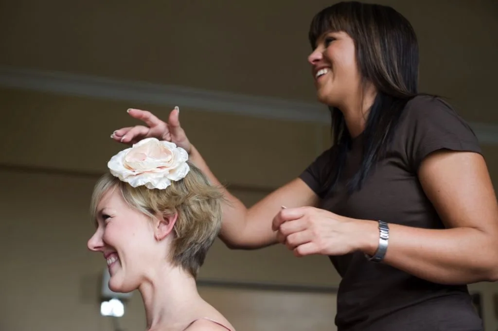 Cath styling a short blonde cut